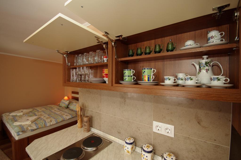 Gyulai Brill Apartman Esterno foto